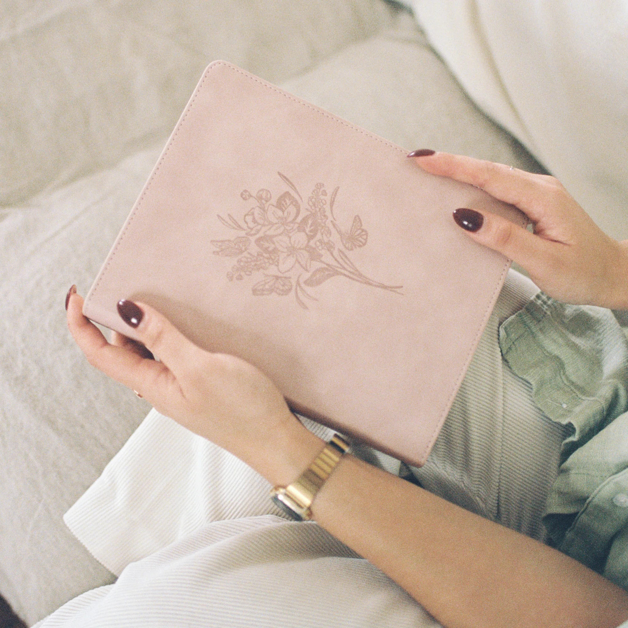 ESV Journaling Bible: Shiloh Theme - Image 7