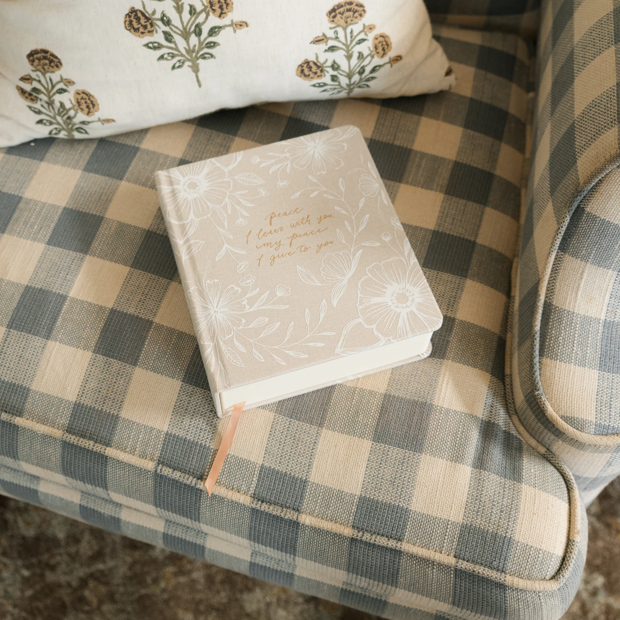 One Thing I Ask 5-Year Prayer Journal: Cordova Theme - Image 11